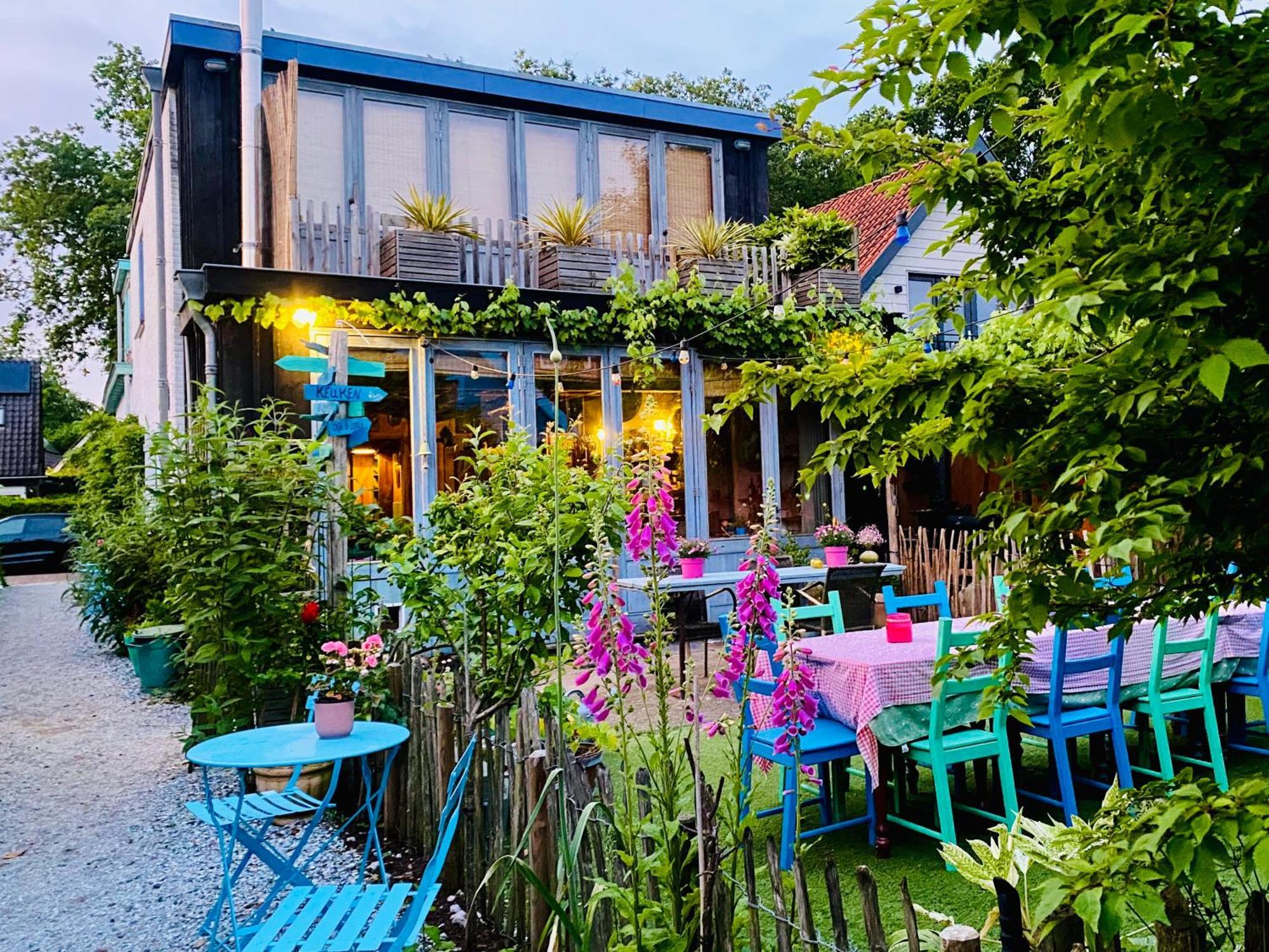 In De Aap - Appartementen & Guesthouse Bergen Exterior photo